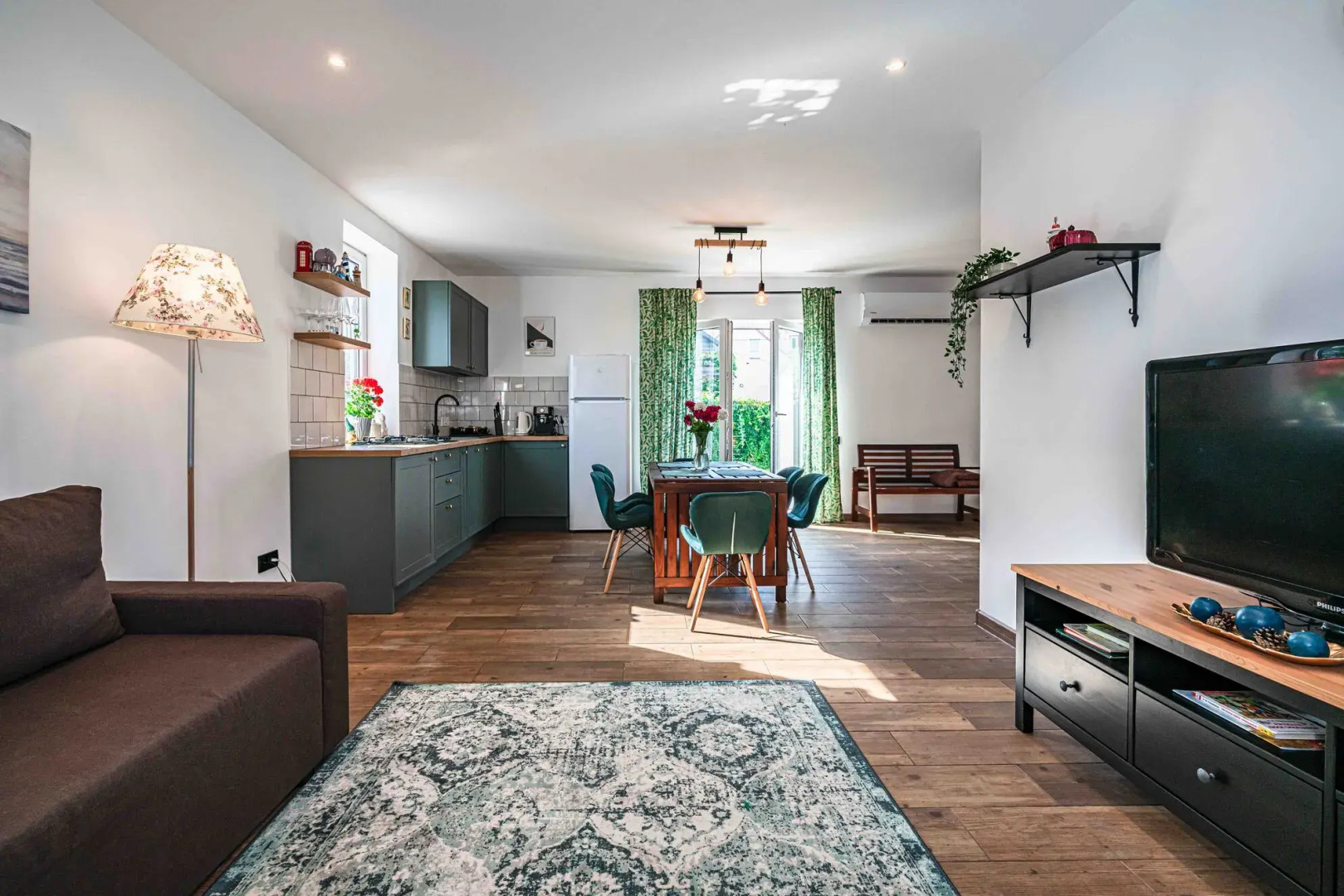 Частный дом Абрикосовая 688