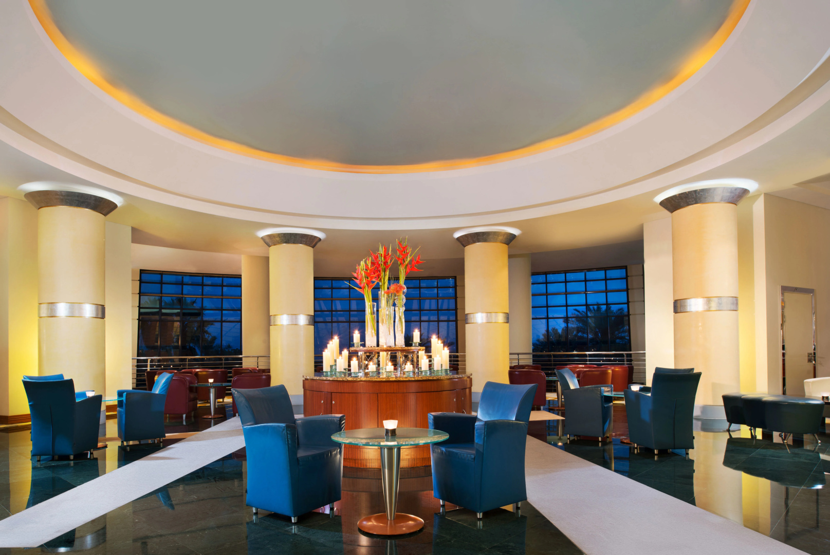 Курортный отель Le Meridien Al Aqah Beach Resort