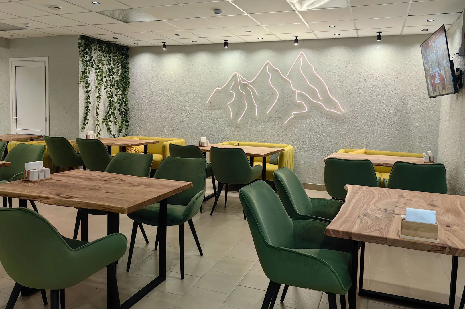 Отель Вальс Цветов