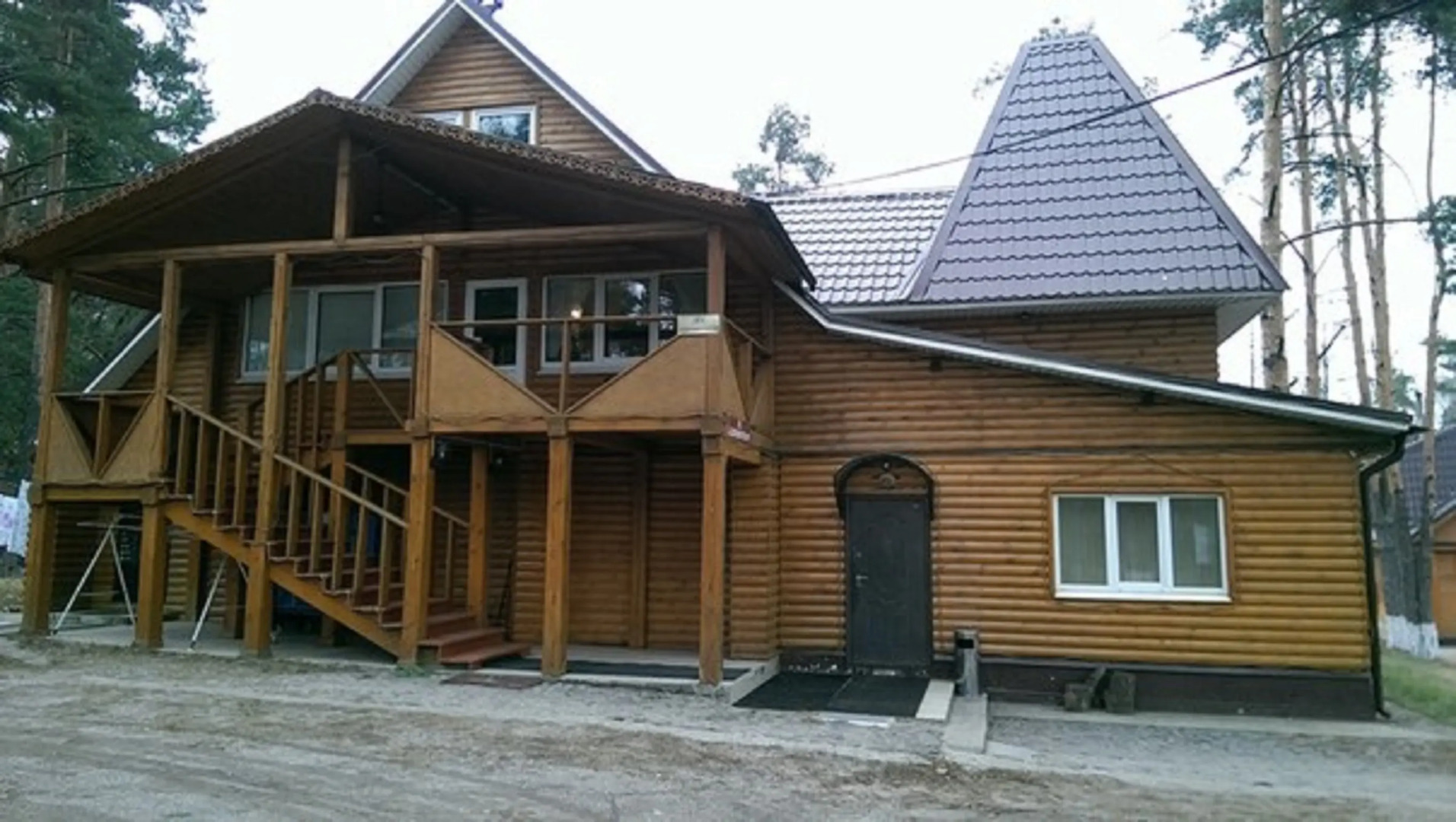 Гостиничный комплекс Русский Лес