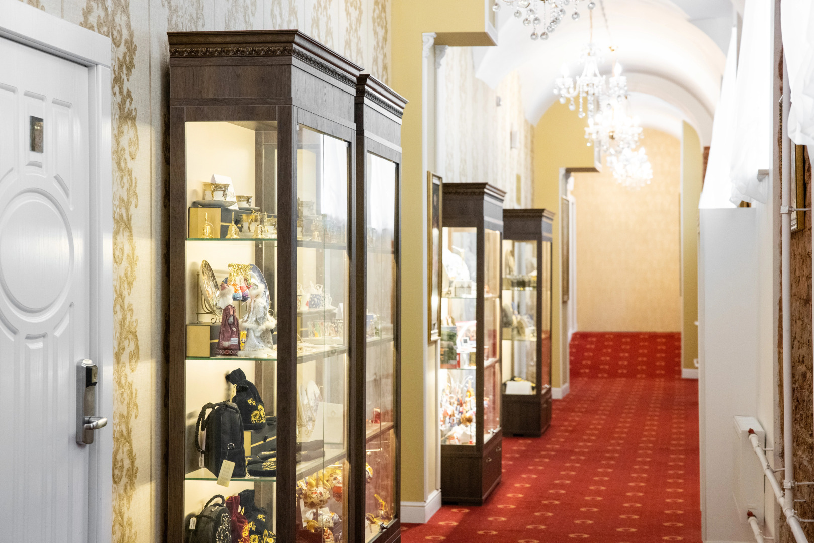 Отель Grand Catherine Palace