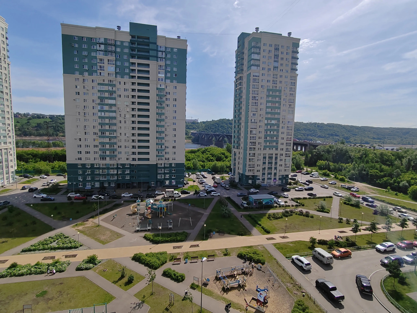 Апартаменты с Видом на Реку