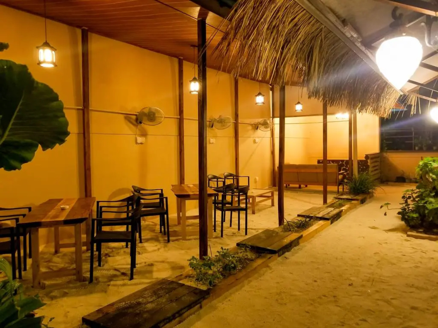 Отель Viluveli Beach Maldives