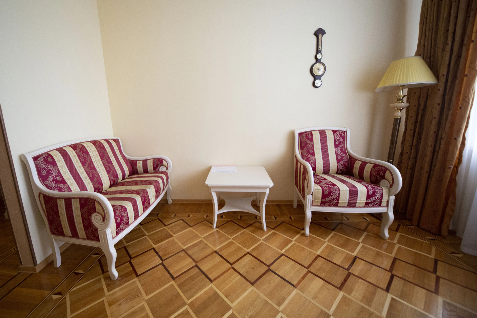 Отель Европа