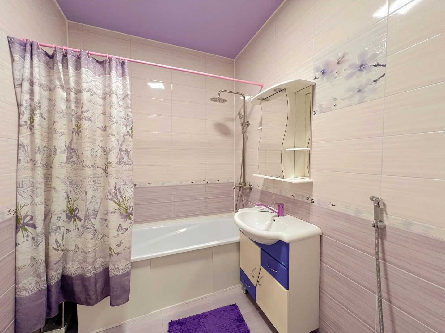 Апартаменты Apart MV на Железноводской 72