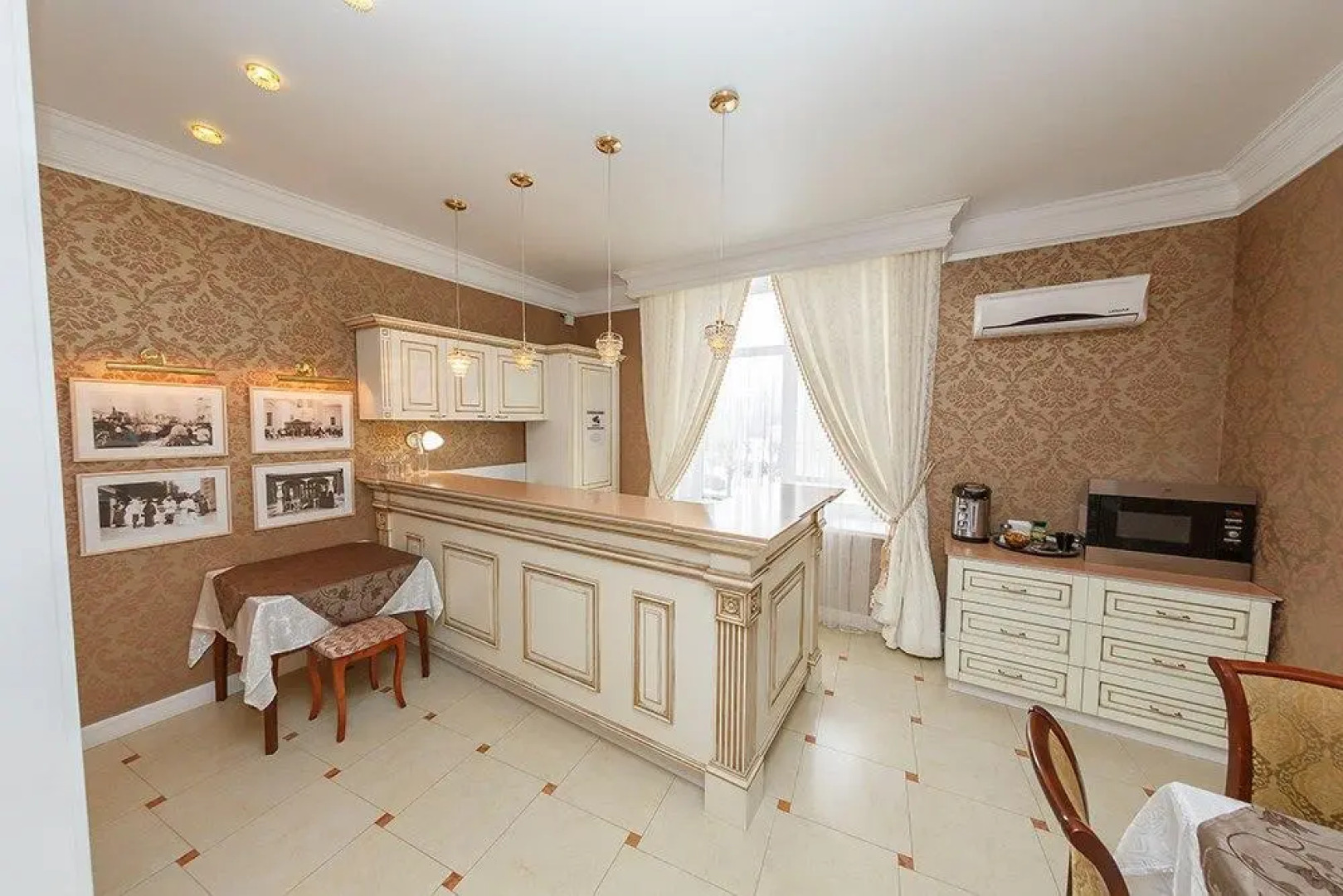 Отель Саров