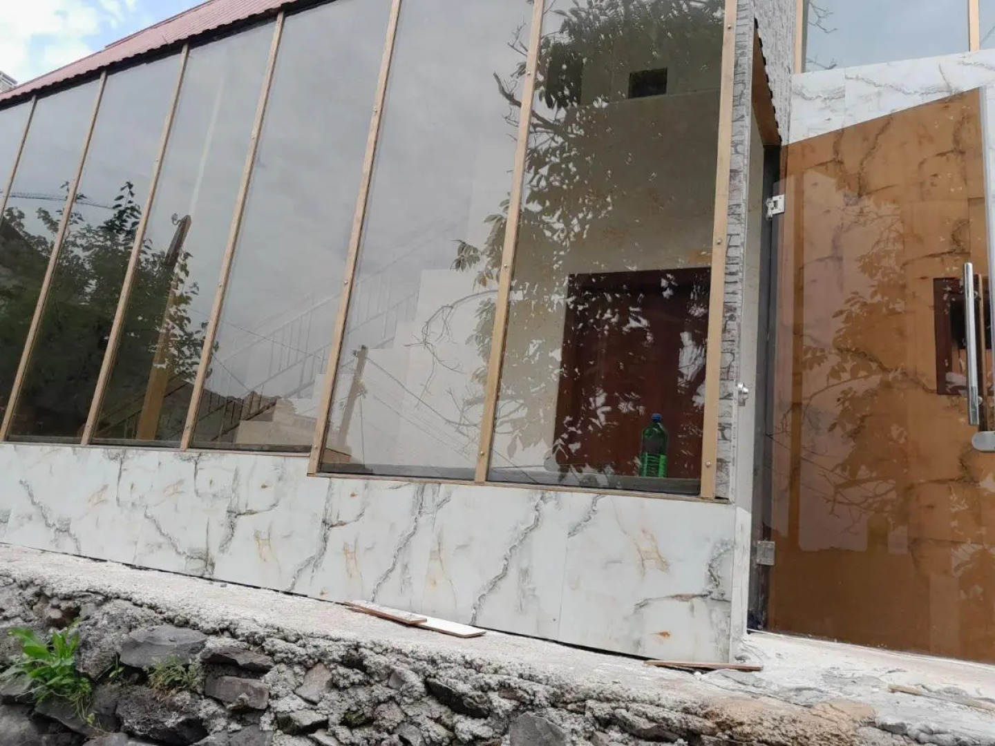 Отель Layros & Andersen