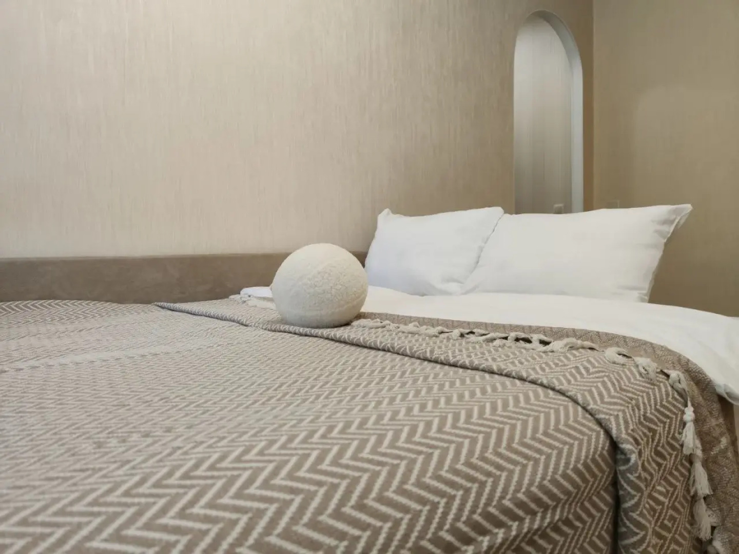 Квартира Трехместная в Спальном Районе Недалеко от Волейбольного Центра