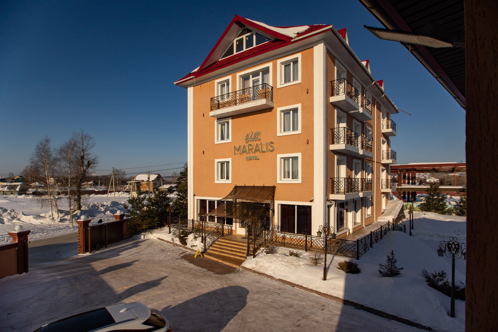 Отель Вилла Маралис