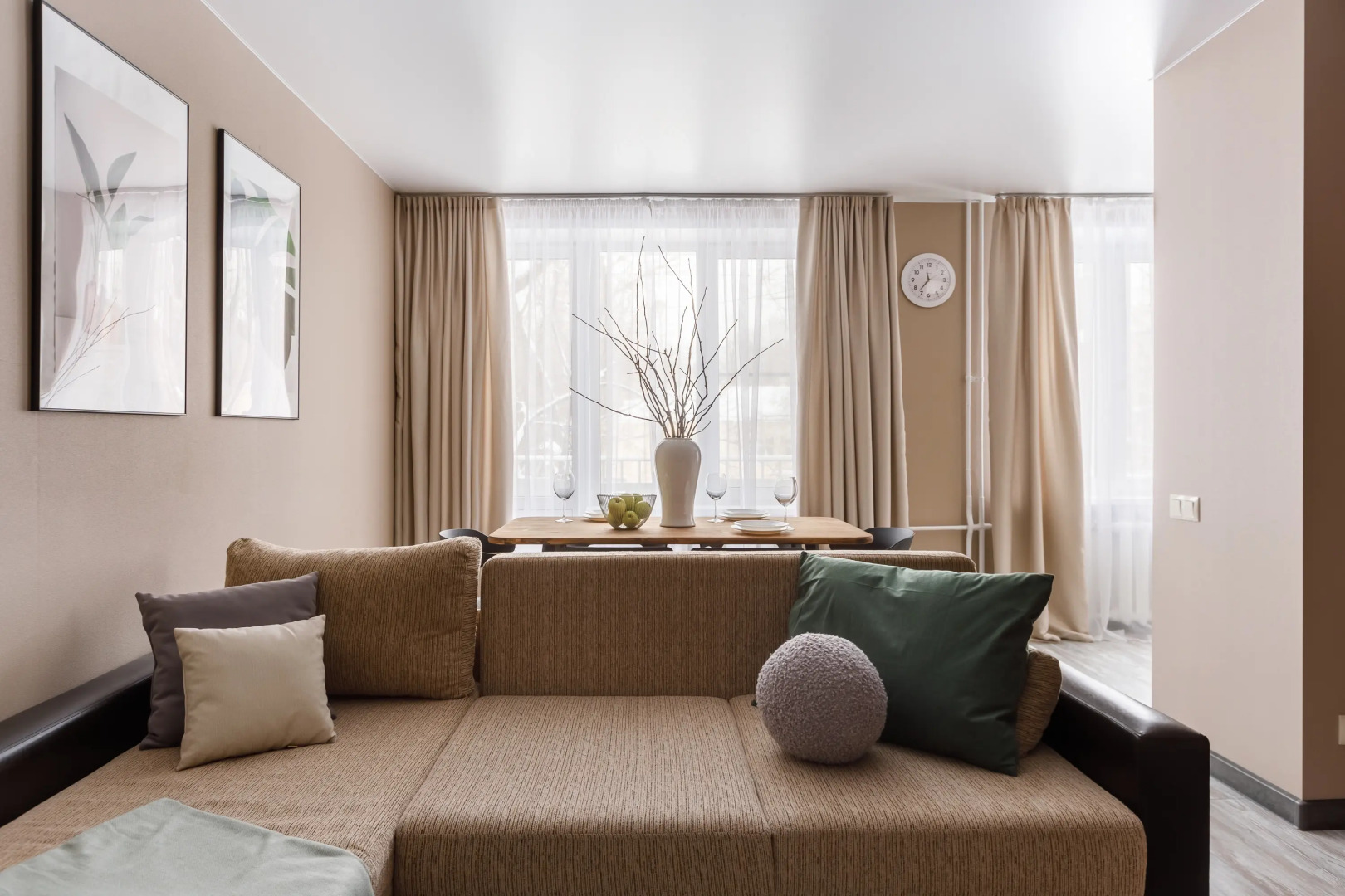 Трехкомнатная квартира рядом НМИЦ имени Рыжих