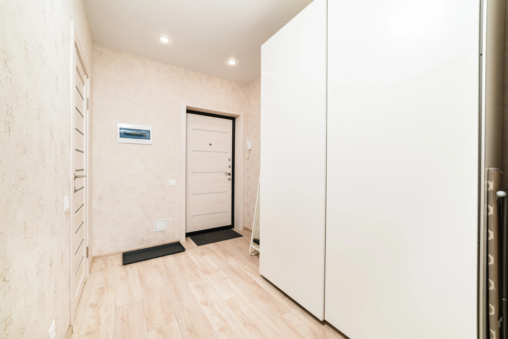 Квартира Короленко 28Б