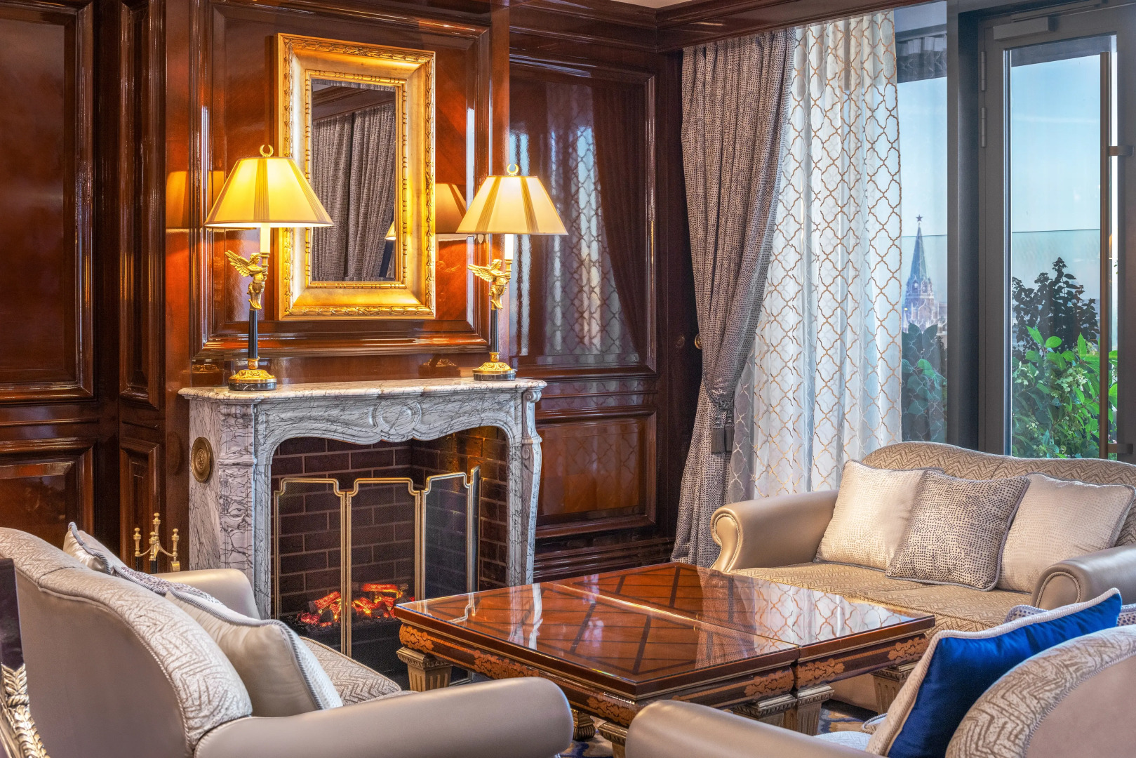 Отель Карлтон Москва