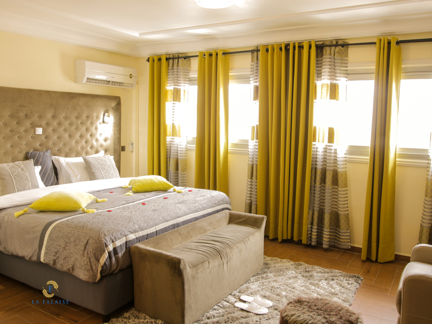 Отель Residence la Falaise