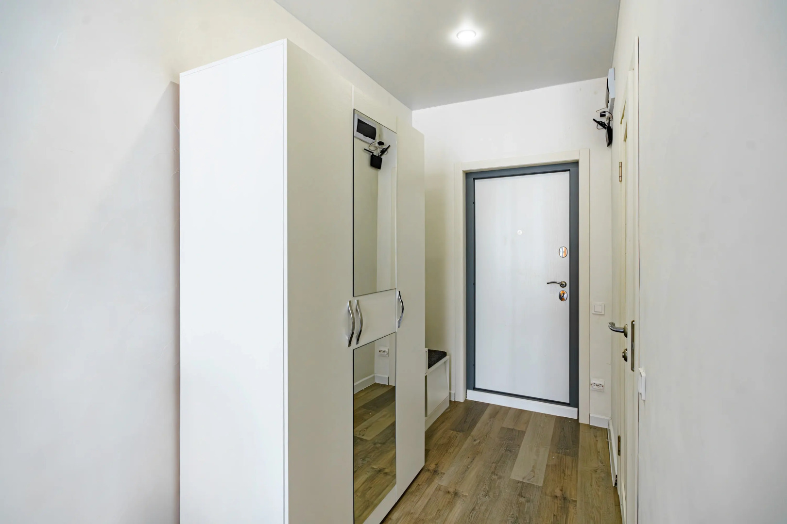 Апартаменты Брутальный Лев на 23 этаже с панорамным видом на реку