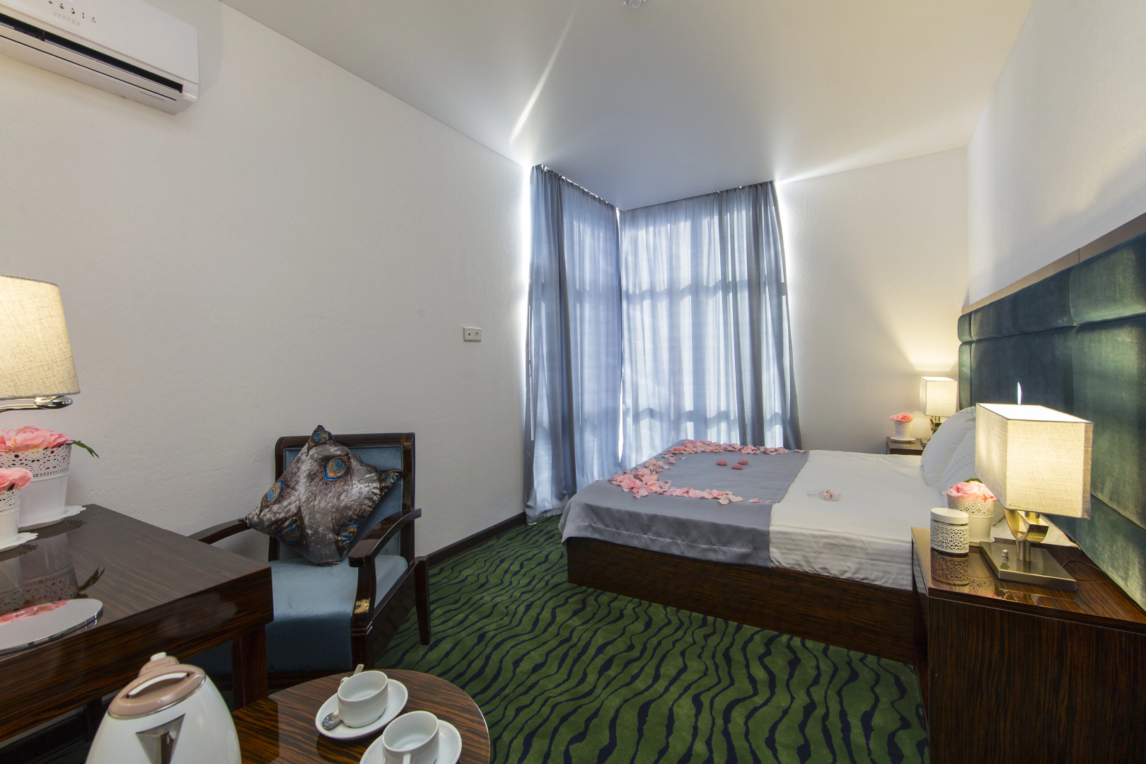 Sunrise Garden Hotel