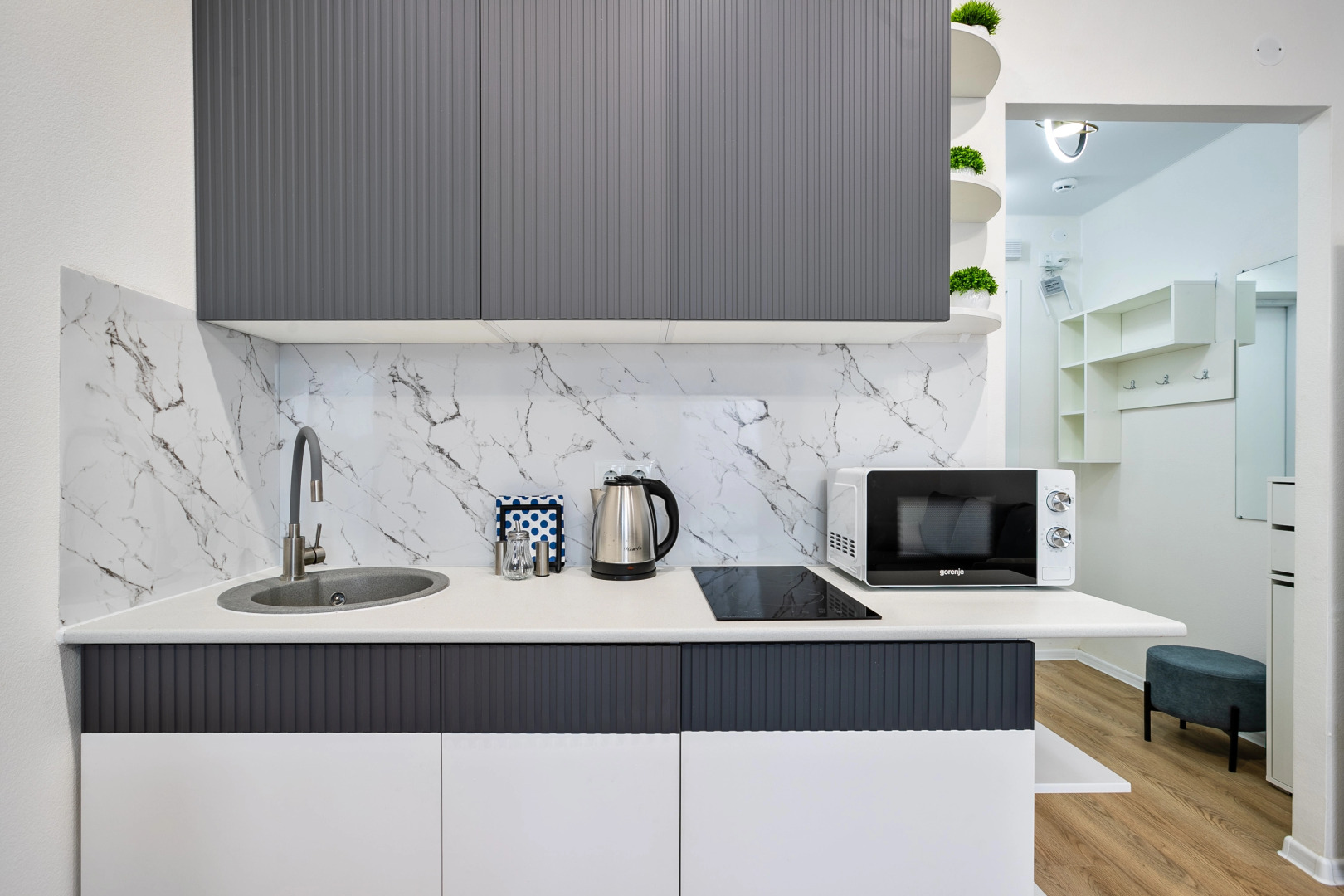 Апартаменты Люкс студия возле метро Котельники