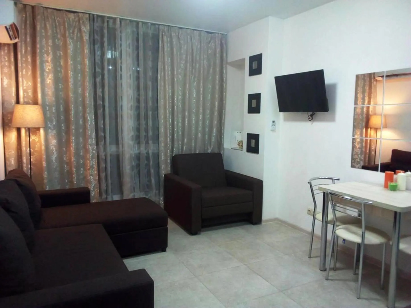 Апартаменты Малибу с видом на горы