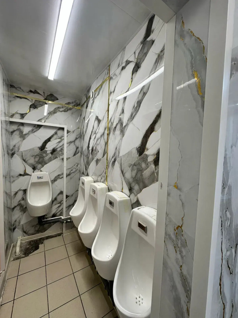 Отель Мустанг