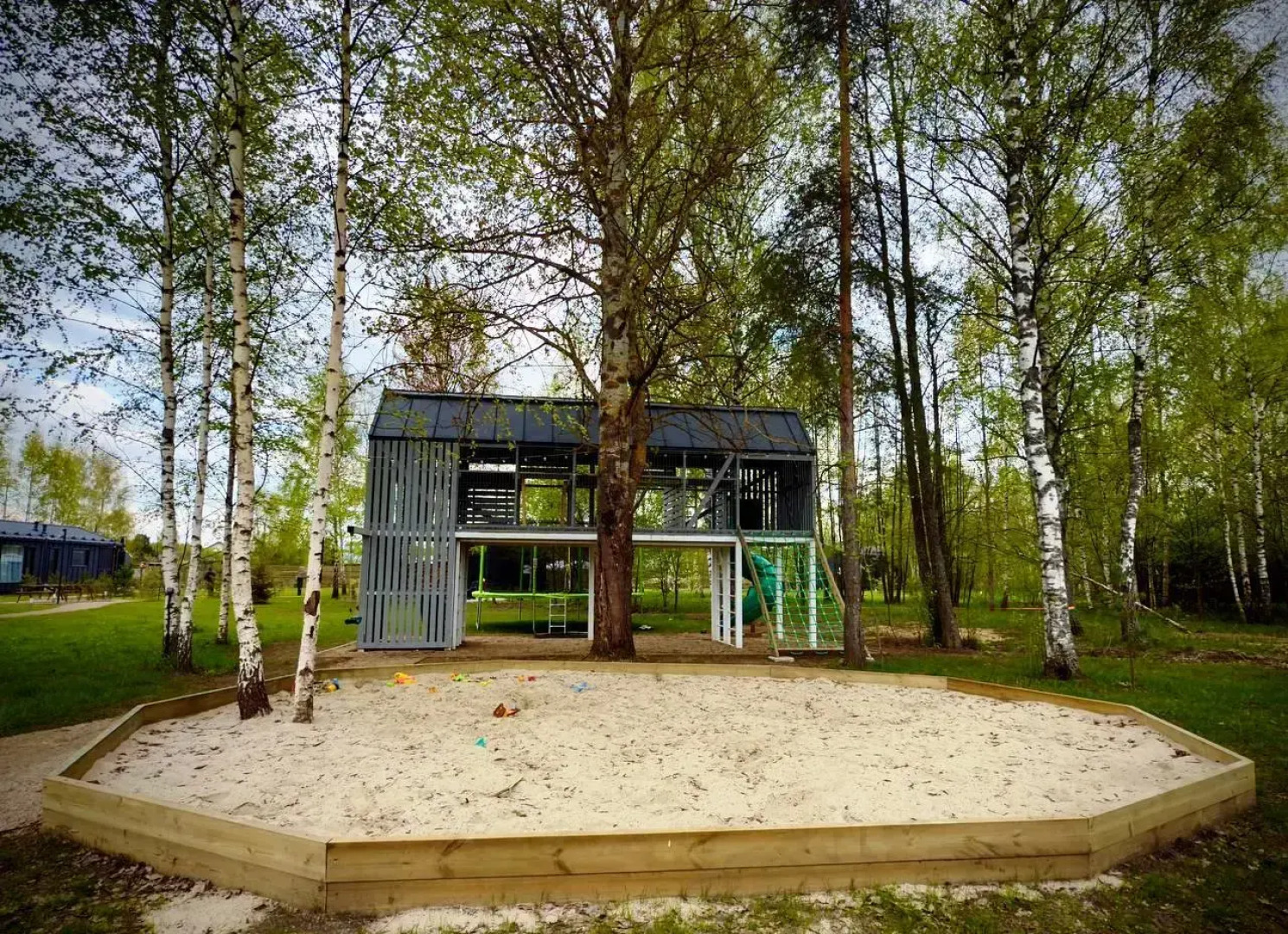 База отдыха Восемь обезьян