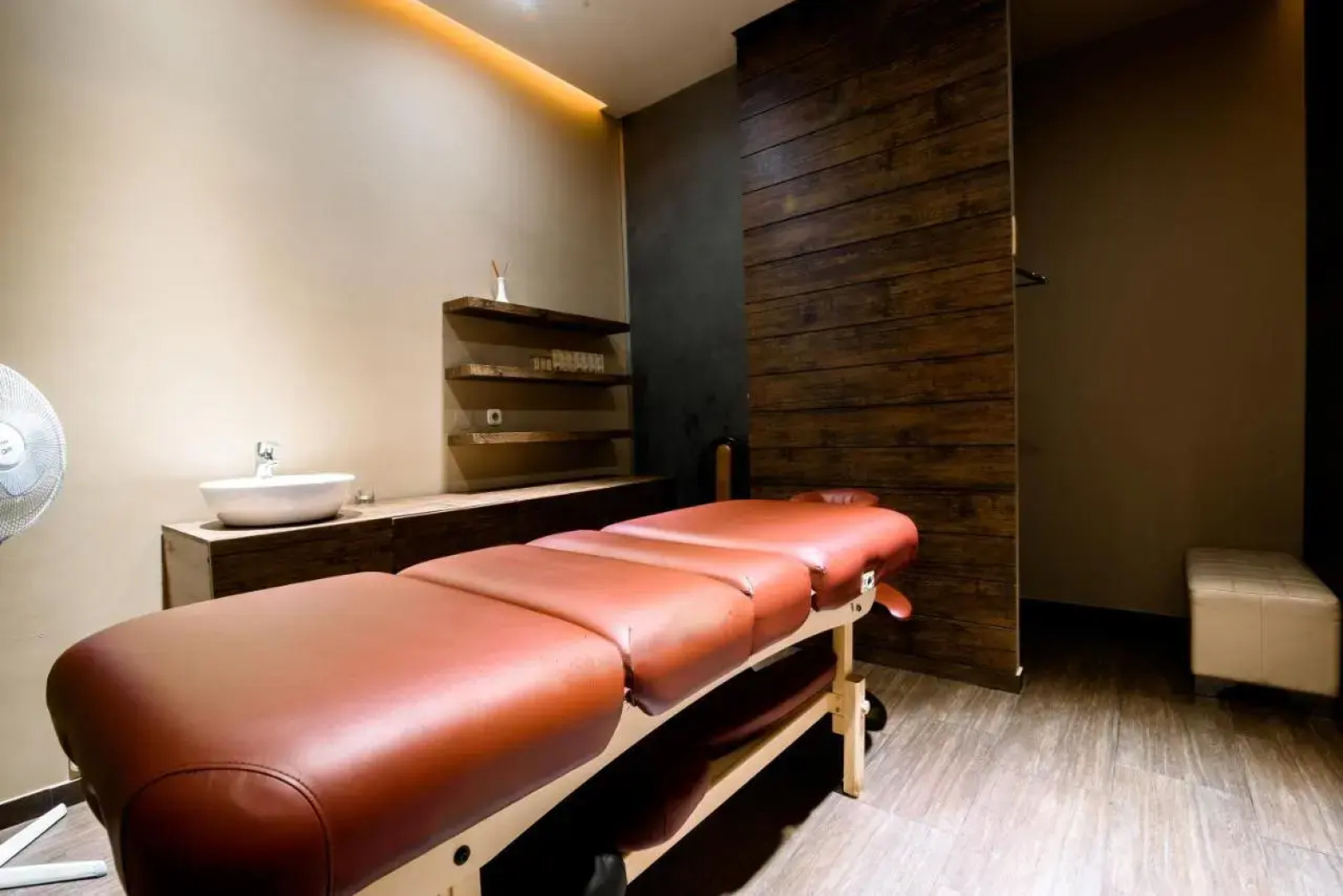 Отель Космонавт