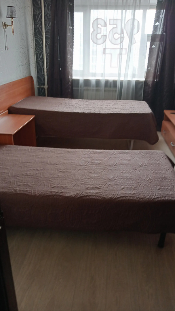 Меблированные комнаты Ваш Дом на Ленинградской (2 подъезд, кв. 32)