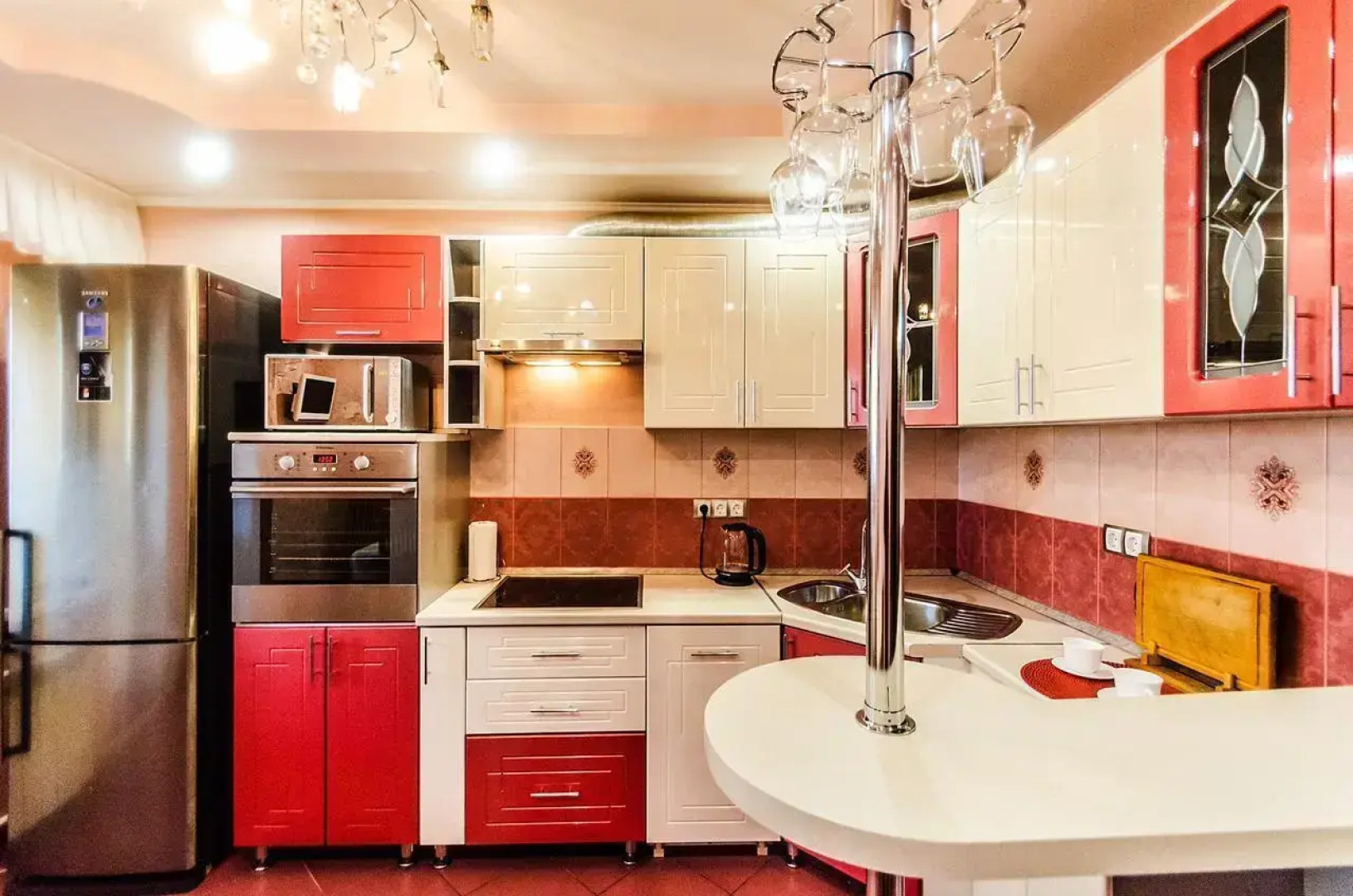 Апартаменты Ново Вокзальная 161А