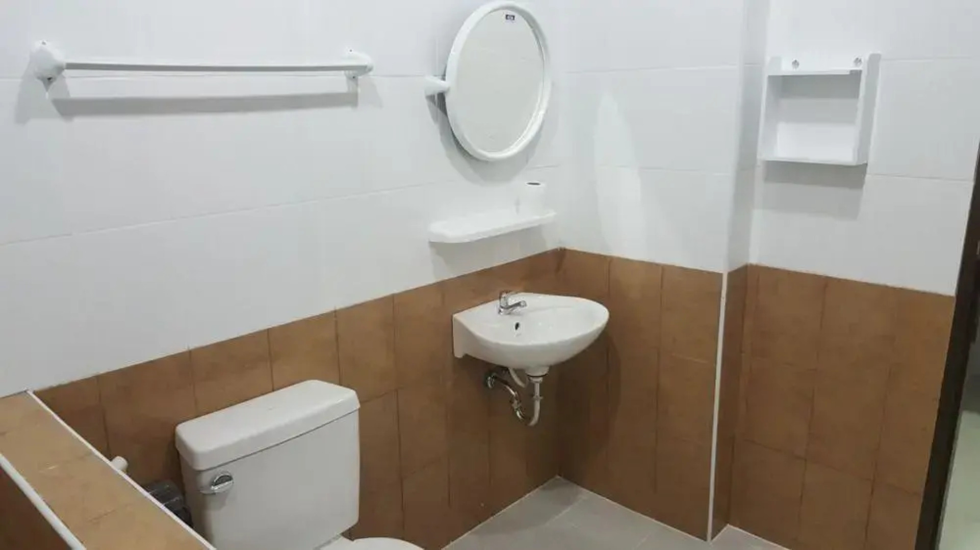 Вилла M-Village