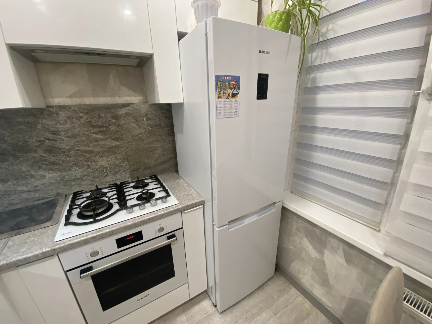 Квартира Двухкомнатная у метро напротив Северного вокзала