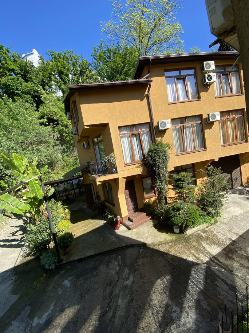 Гостевой дом на Черноморской 2