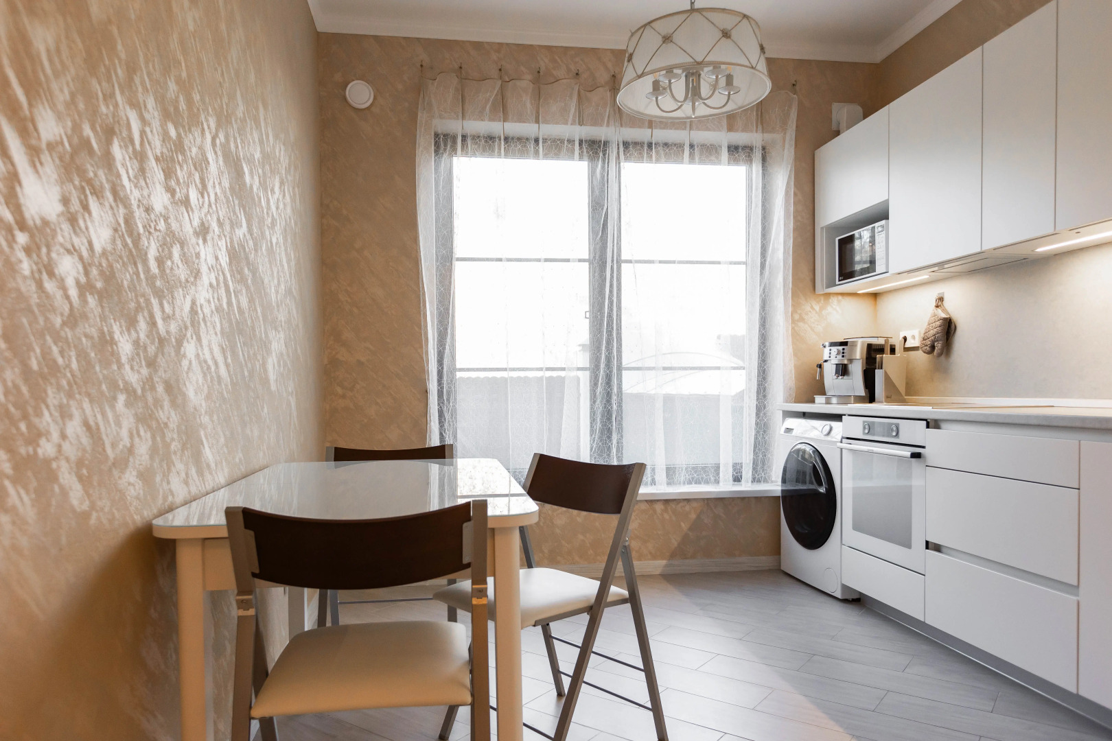 Частный дом Whitey House половина 2