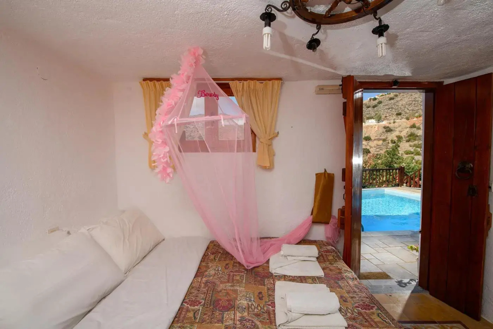 Гостевой Дом Traditional Homes