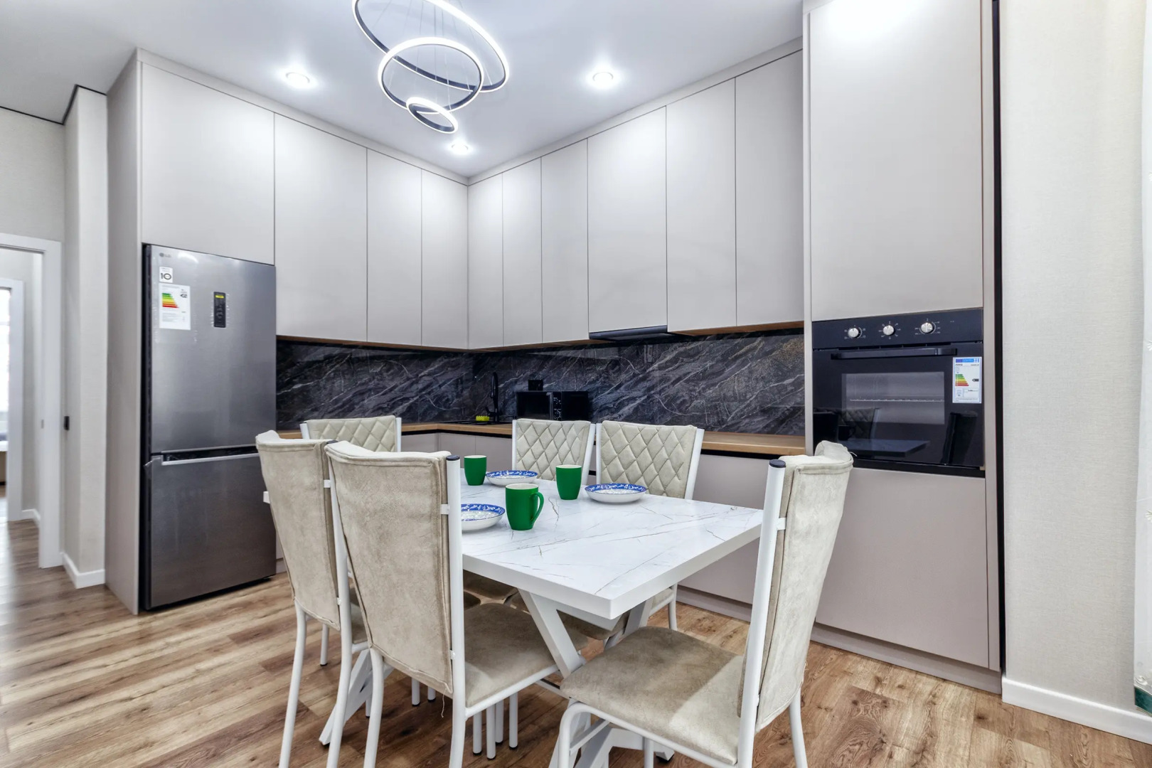 Квартира 2-комнатная в ЖК Дастур