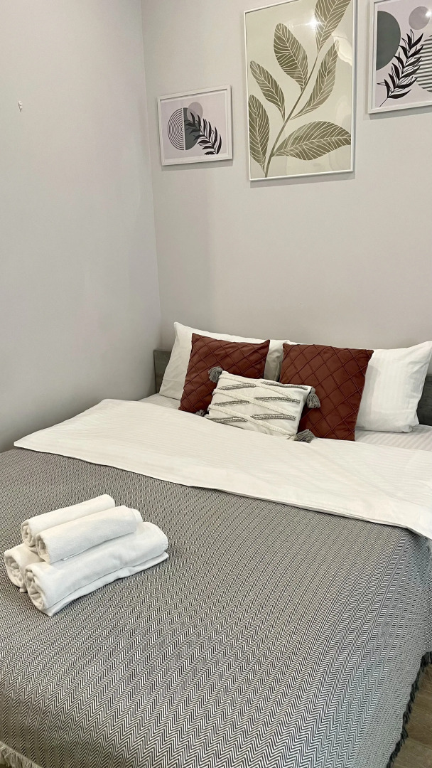 Апартаменты UraganAPART Эдем