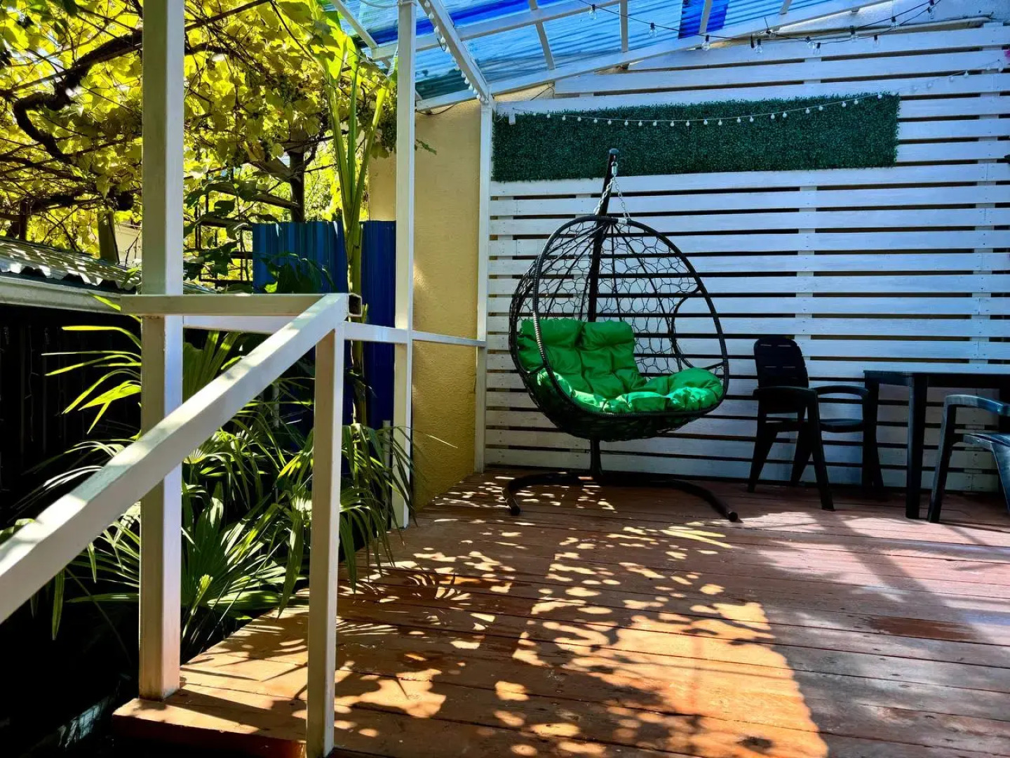 Частный дом с террасой Sun City в центре Сочи