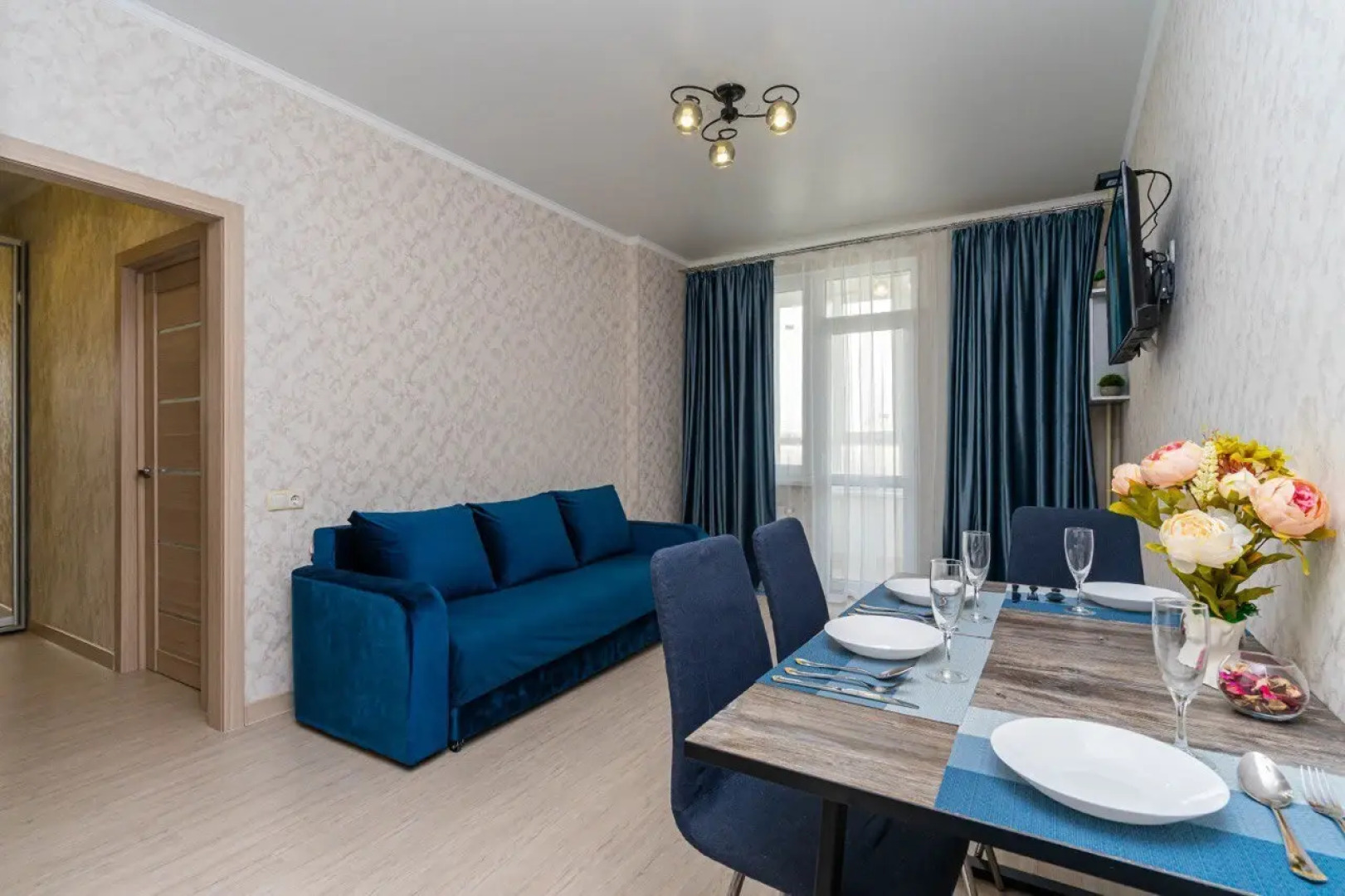 Апартаменты Возле Трц Меганом