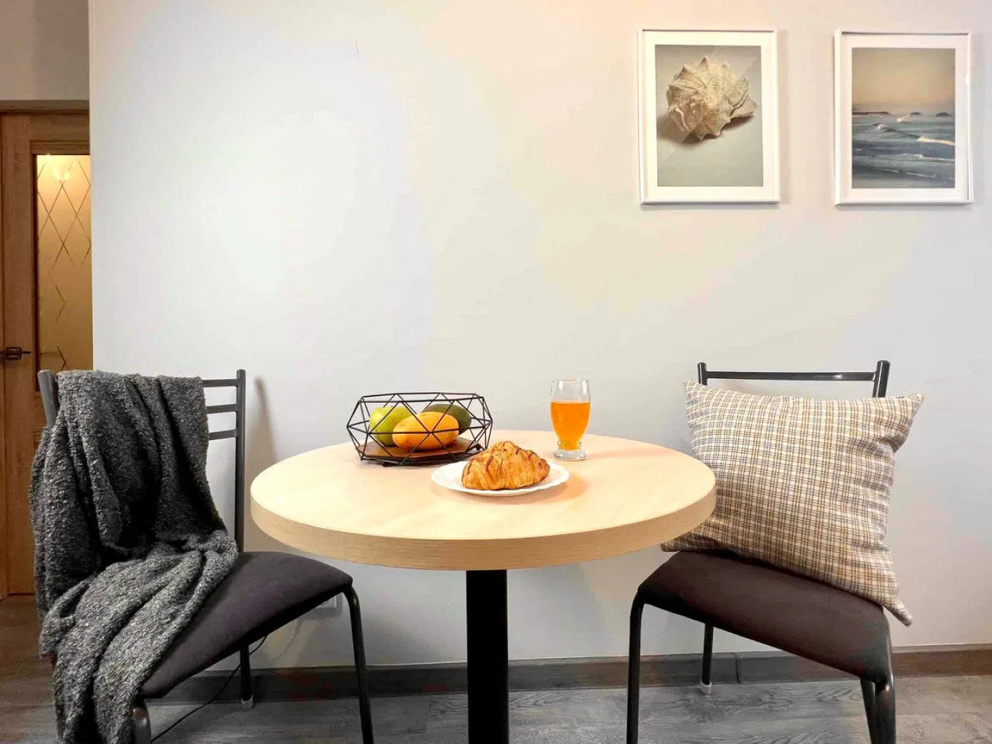 Апартаменты Евродвушка Бриз с прекрасным видом на город