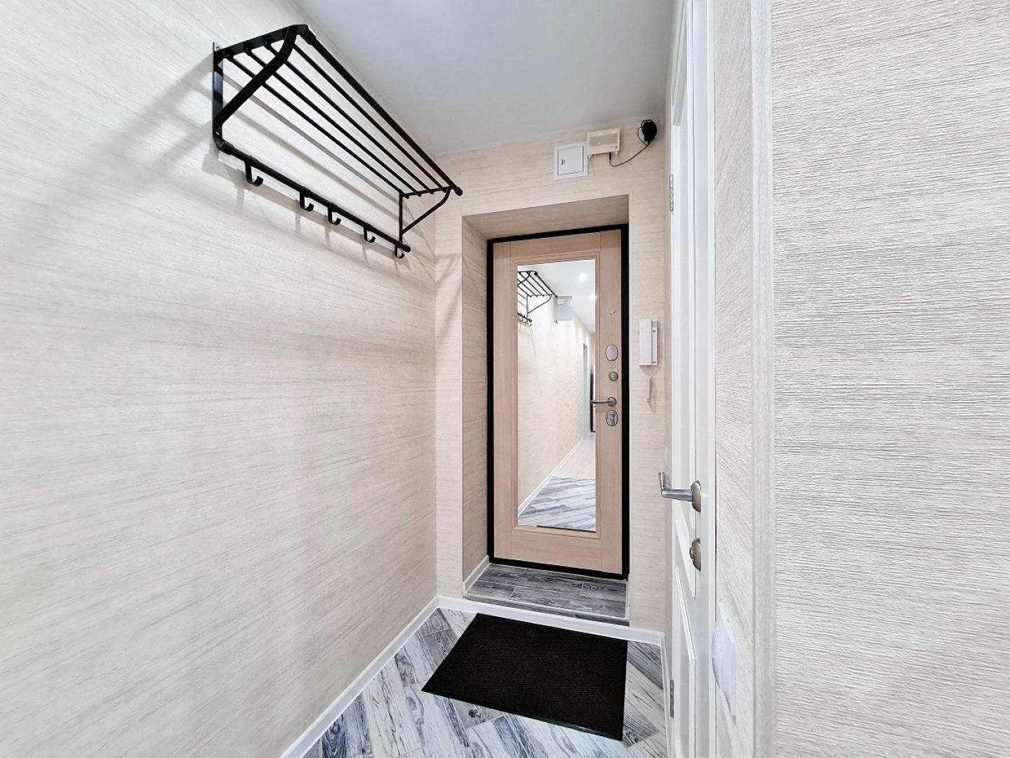 Апартаменты на Романова 4