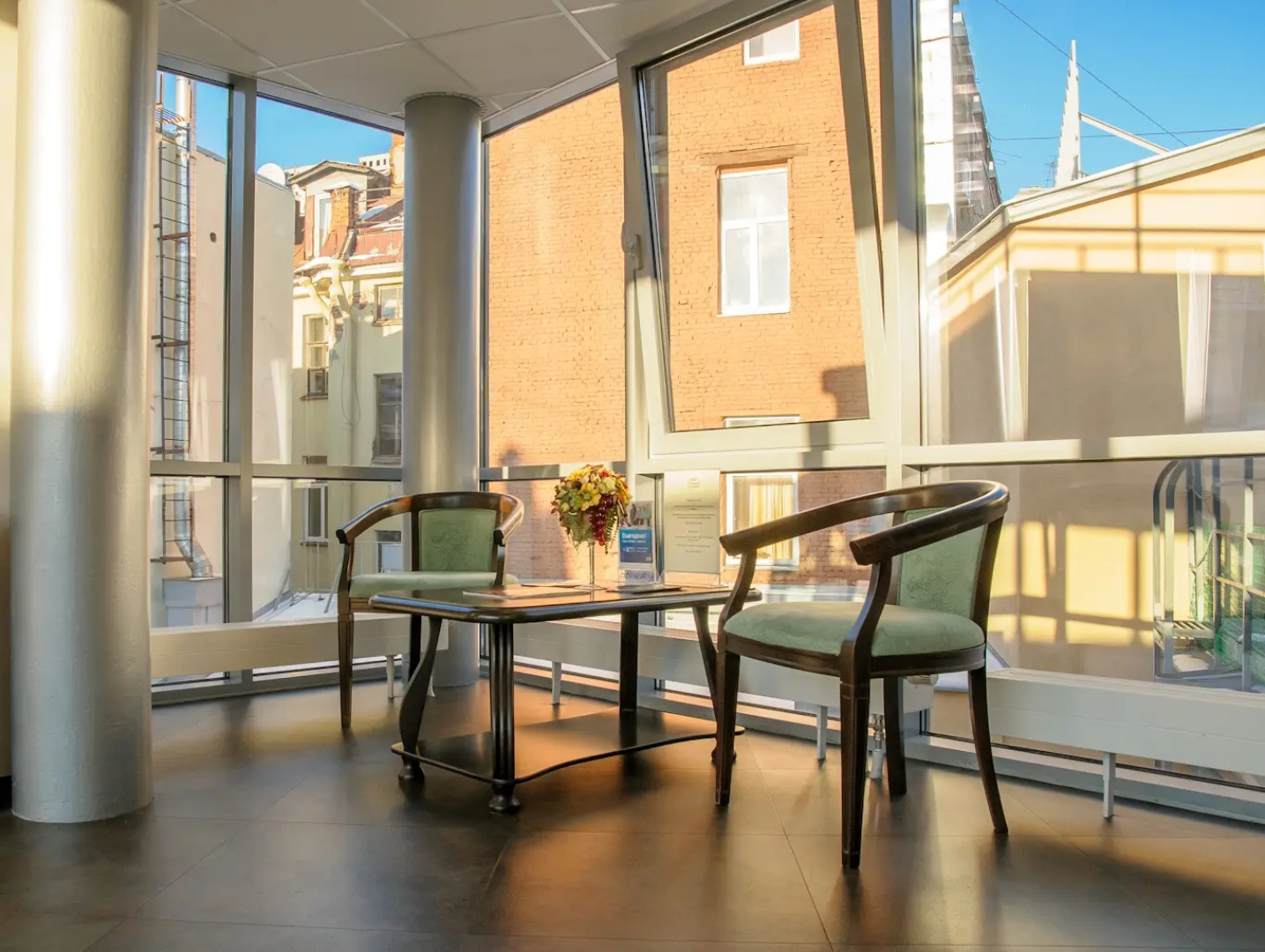 Отель Cronwell Inn Стремянная