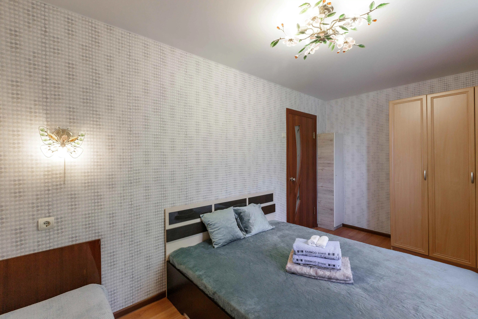 Квартира SmolSutki Ново-Чернушенский переулок 1/2 (2комн)