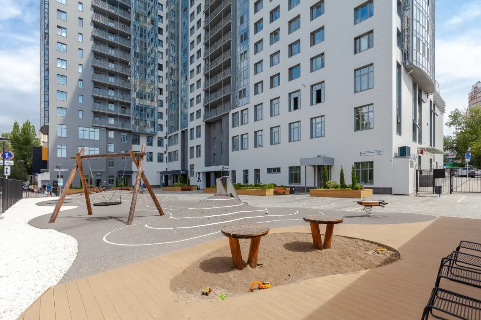 Апартаменты RentPlaza Галактика 1