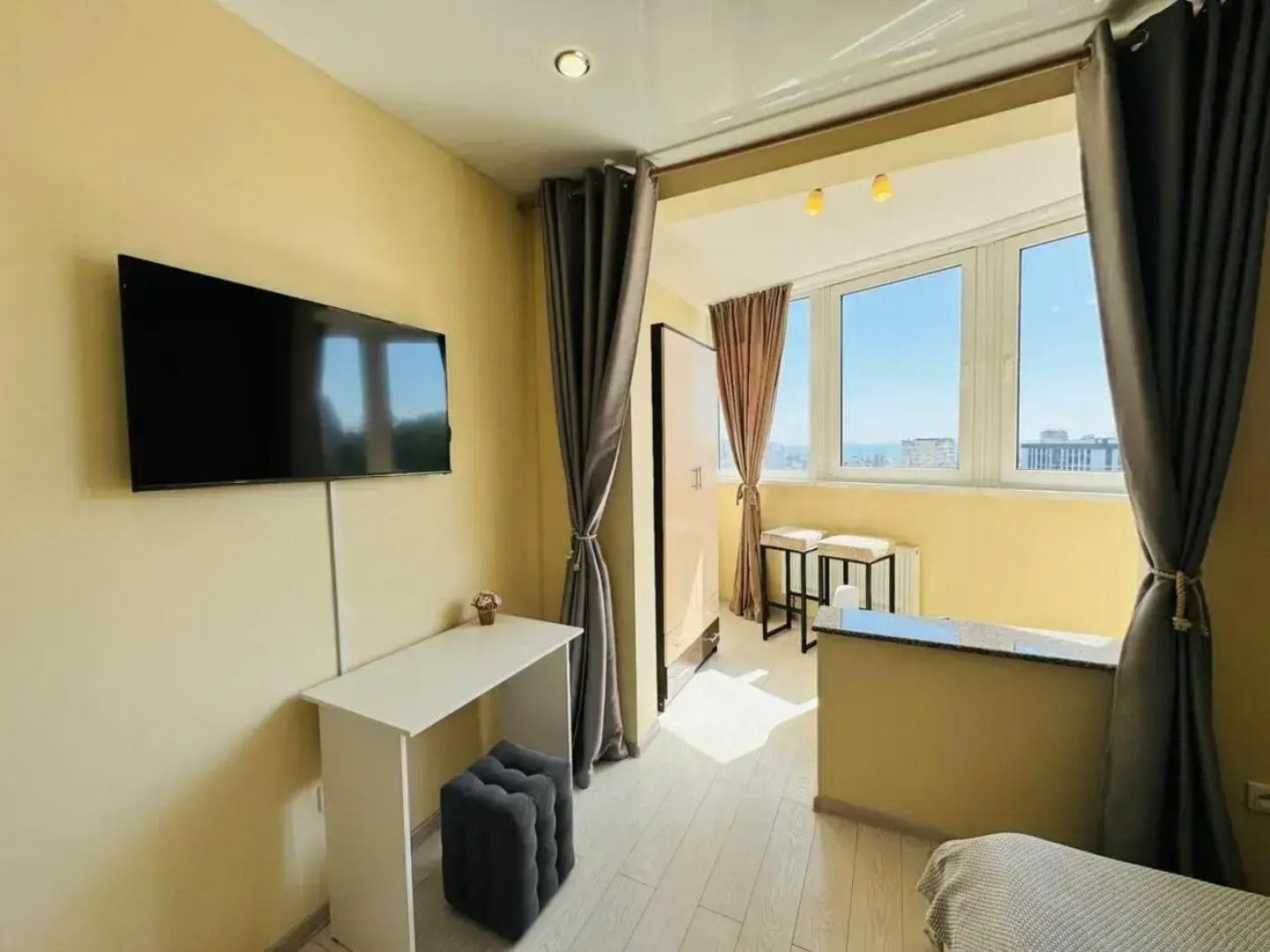 Апартаменты Сияние Сочи с шикарным видом.