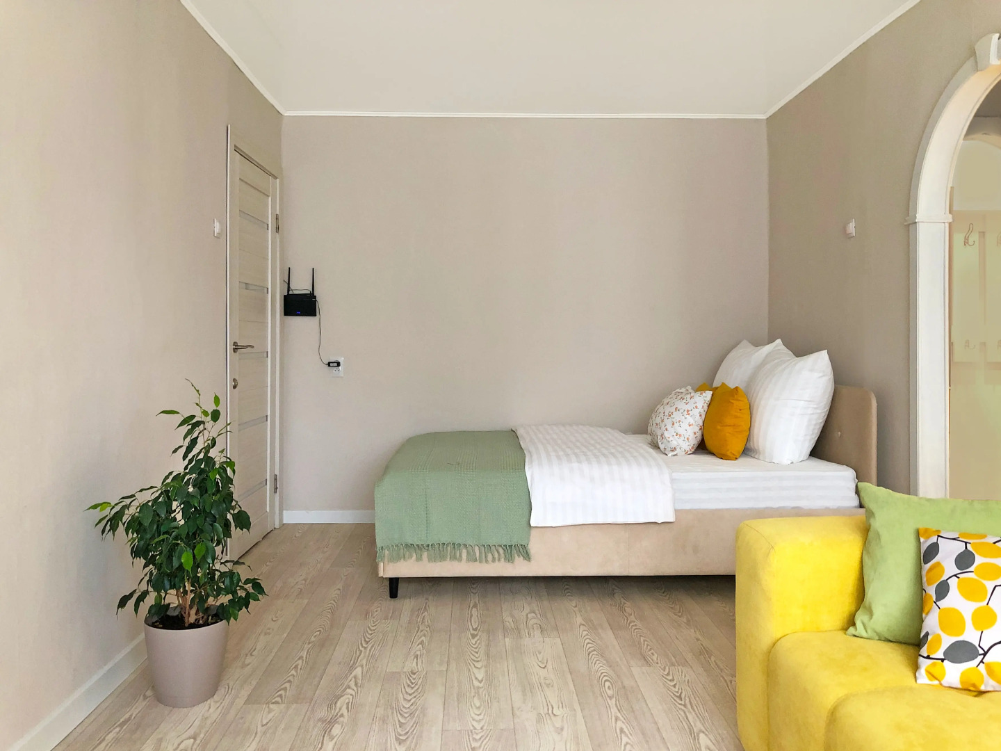 Апартаменты Двухкомнатные YarKo Цветы