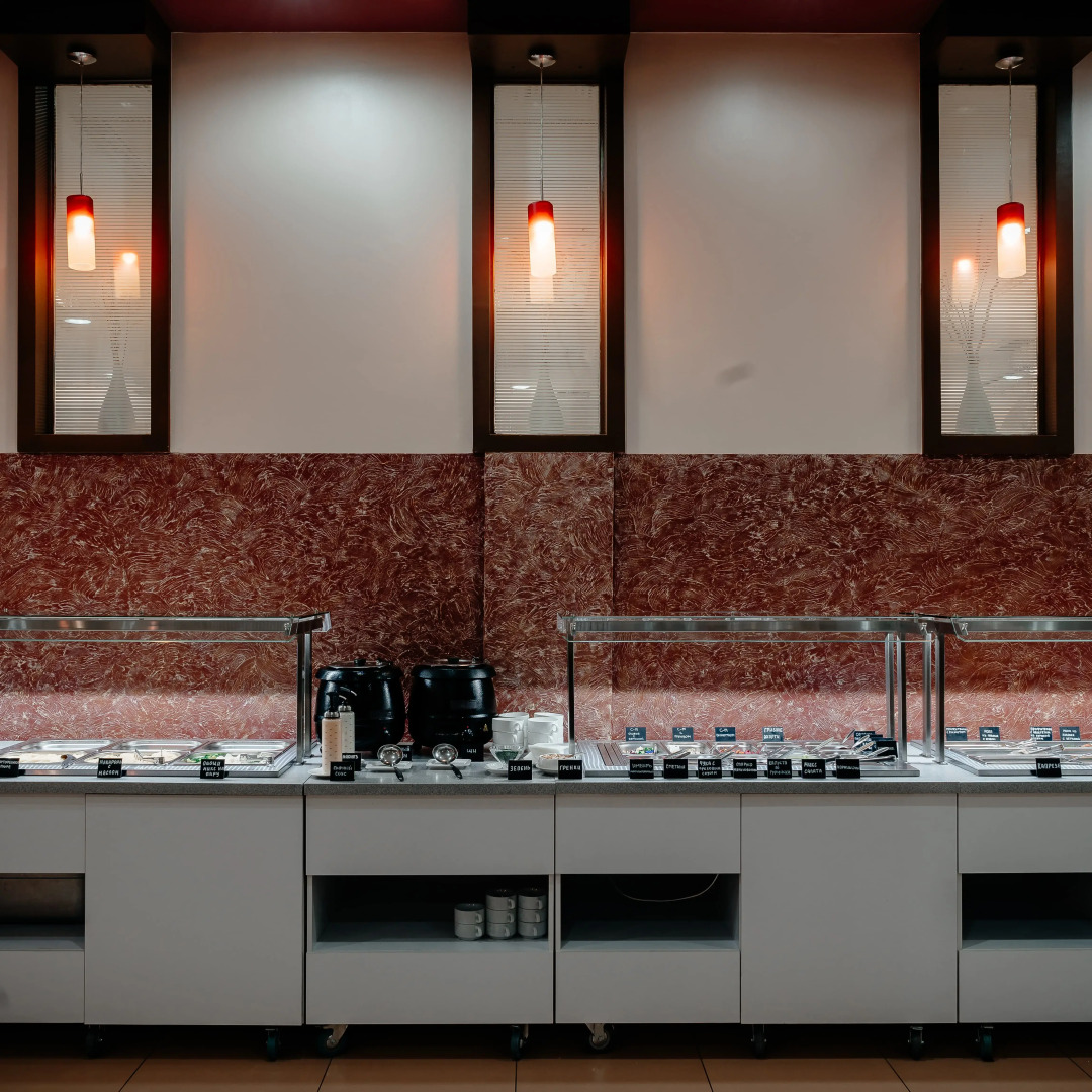 Отель Cronwell Park Ника