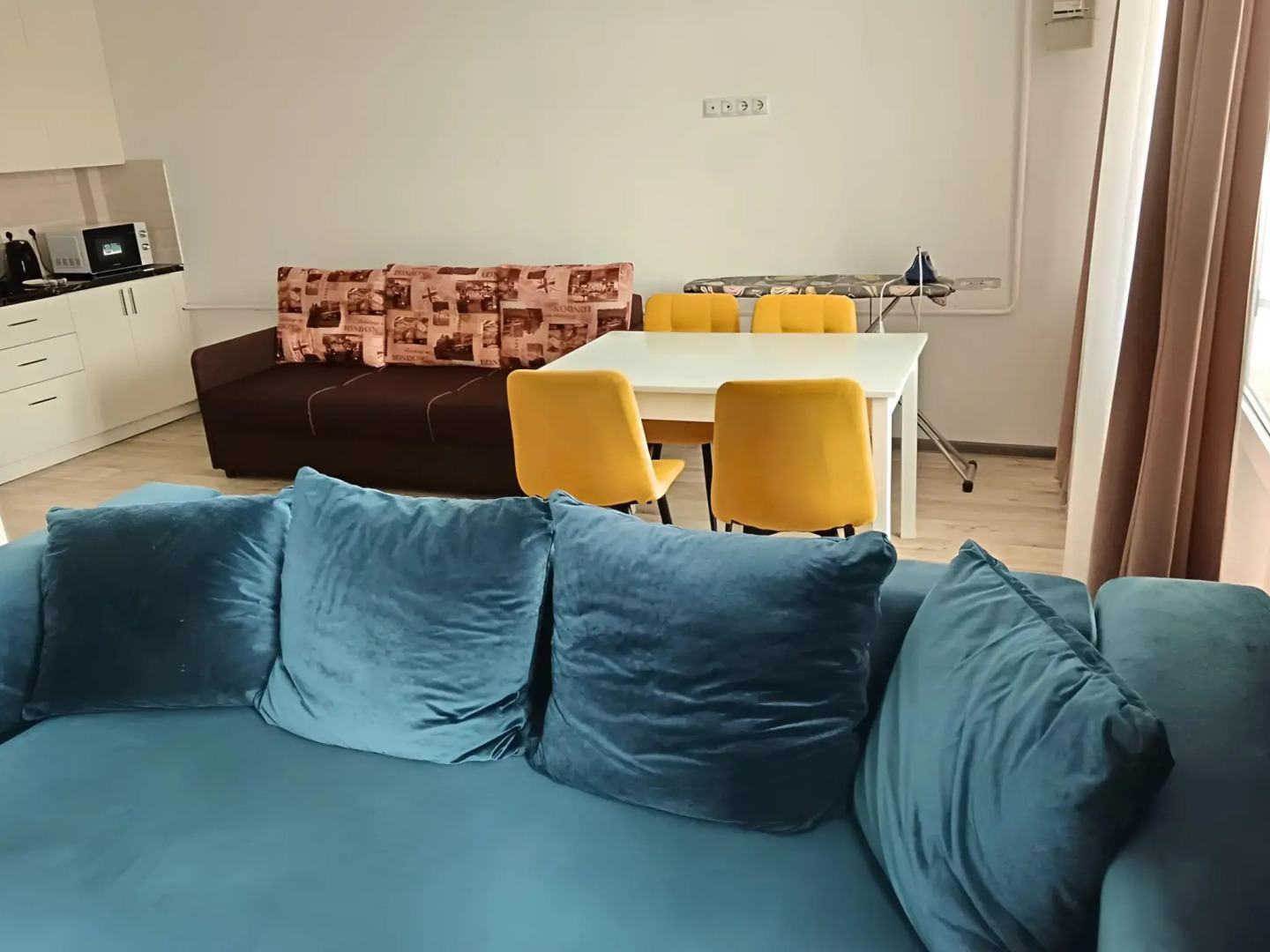 Квартира Центр Цветник Радон Власова 4