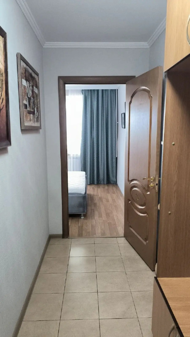 Квартира Просторная 3-х комнатная на ул. Сергея Шило 188