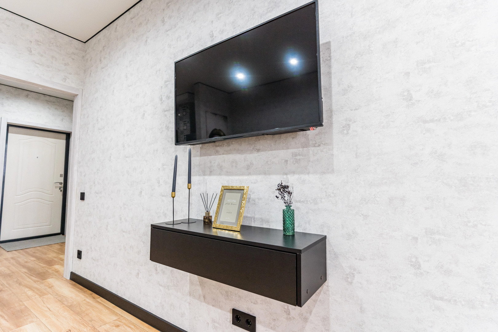 Апартаменты стильные в современном ЖК от LetoApart 1