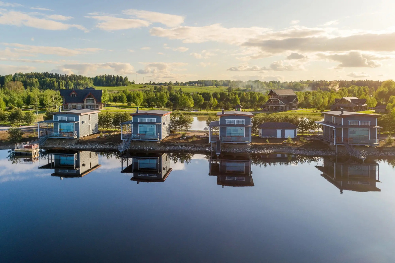 Курортный комплекс Черные камни - Коттеджи