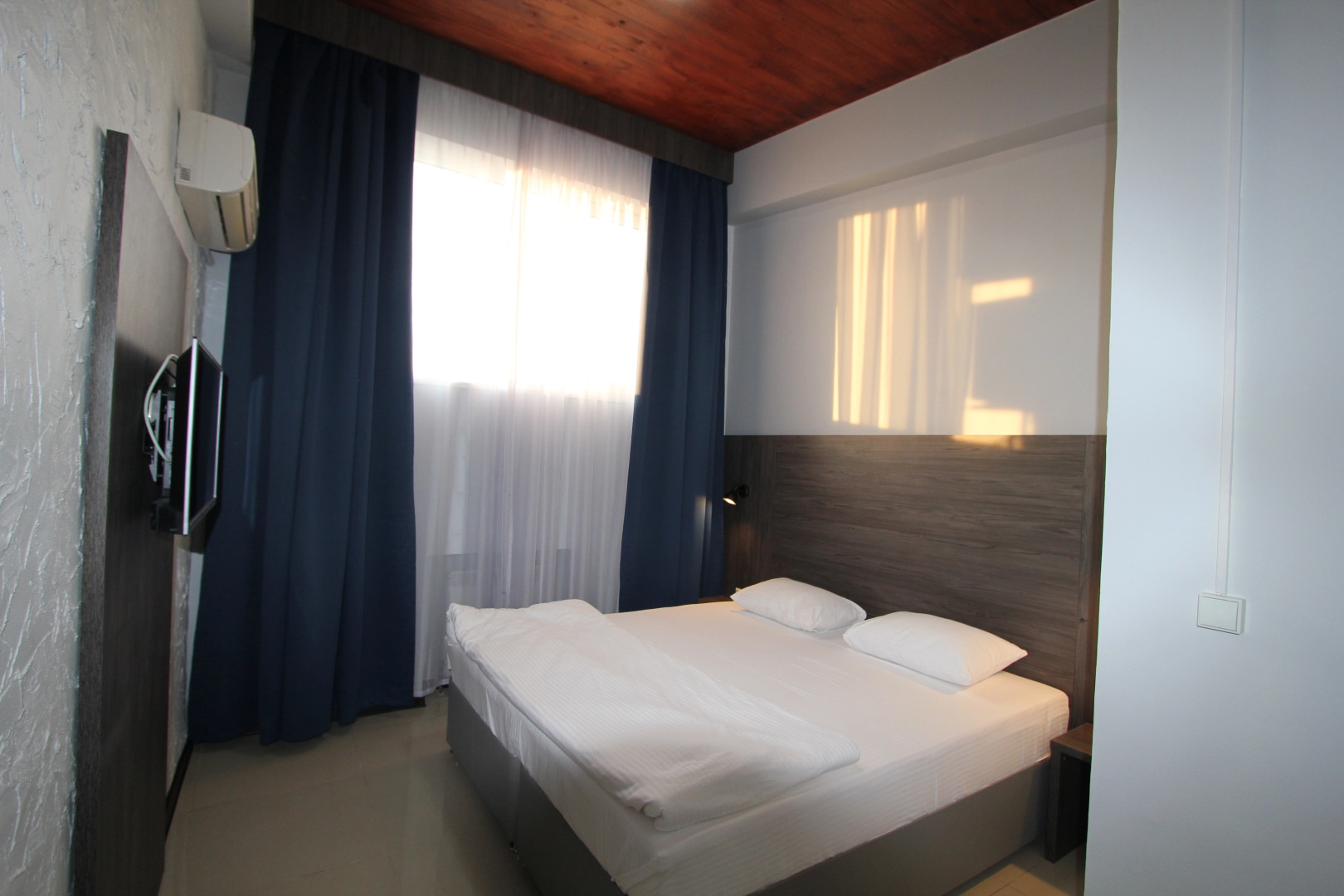 Отель Профотель