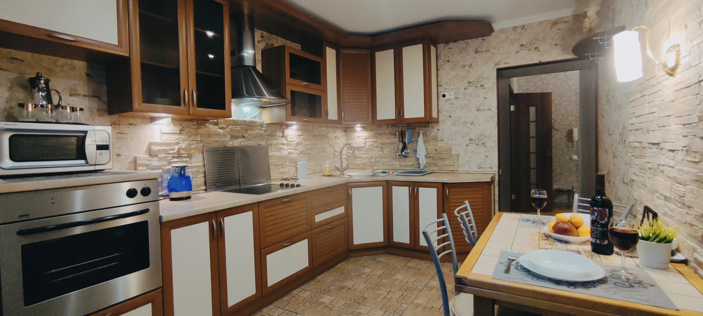 Апартаменты White Lodging на Индустриальной