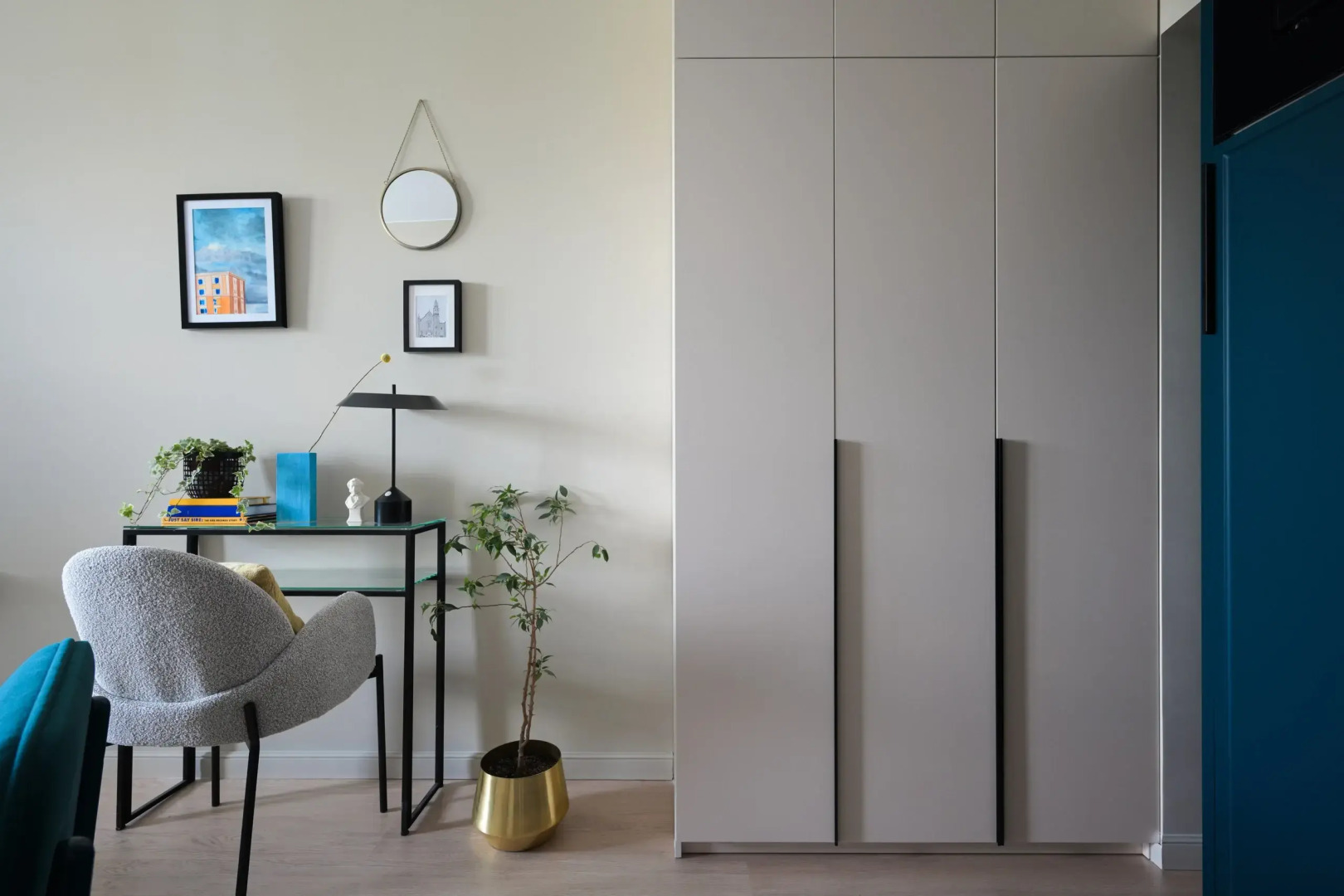 Квартира с бирюзовым настроением